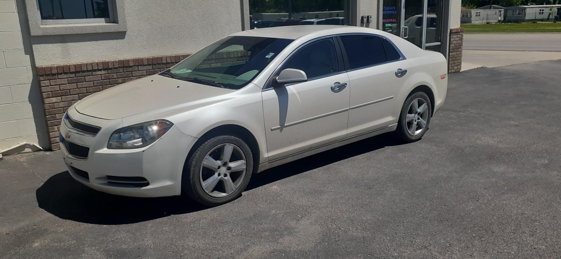 2012 Chevrolet Malibu 2LT (1G1ZD5EU8CF) with an 2.4L L4 DOHC 16V FFV engine, 6-Speed Automatic transmission, located at 2015 Cambell Street, Rapid City, SD, 57701, (605) 342-8326, 44.066433, -103.191772 - CARFAX AVAILABLE - Photo#1